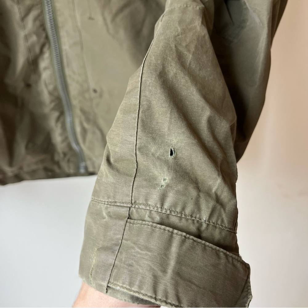 Burton Snowboards Men’s Olive Green Zip Jacket Size Large – Repair Project - Picture 6 of 13